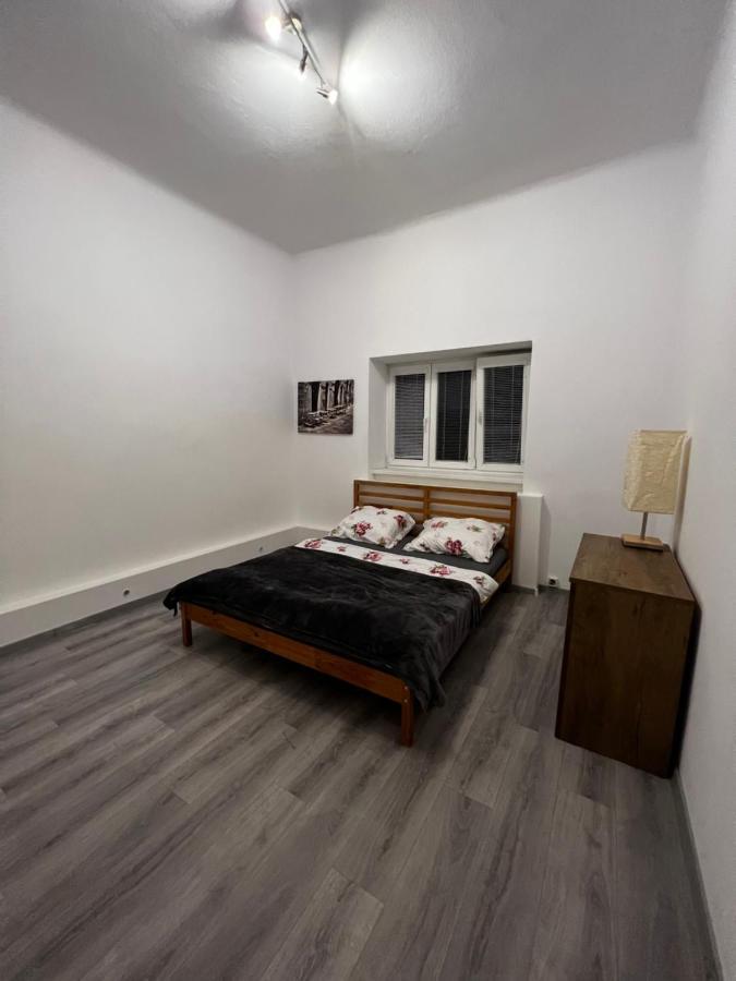 Mlynsky Ostrov Apartment 2 Zdice Exterior photo